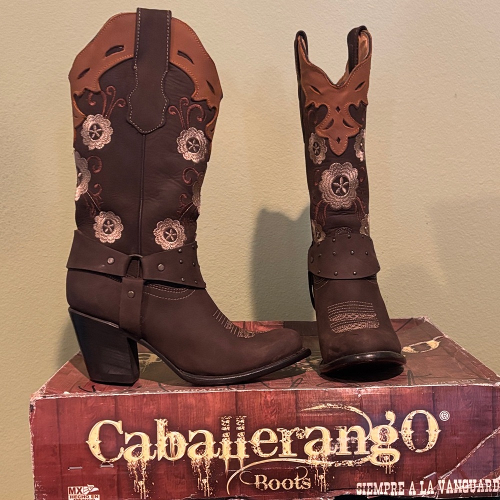 Chocolate and Caramel Embroidered leather Heeled Boots
